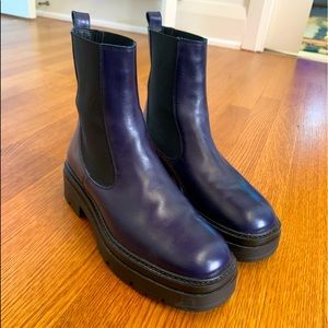 Navy platform Chelsea boots